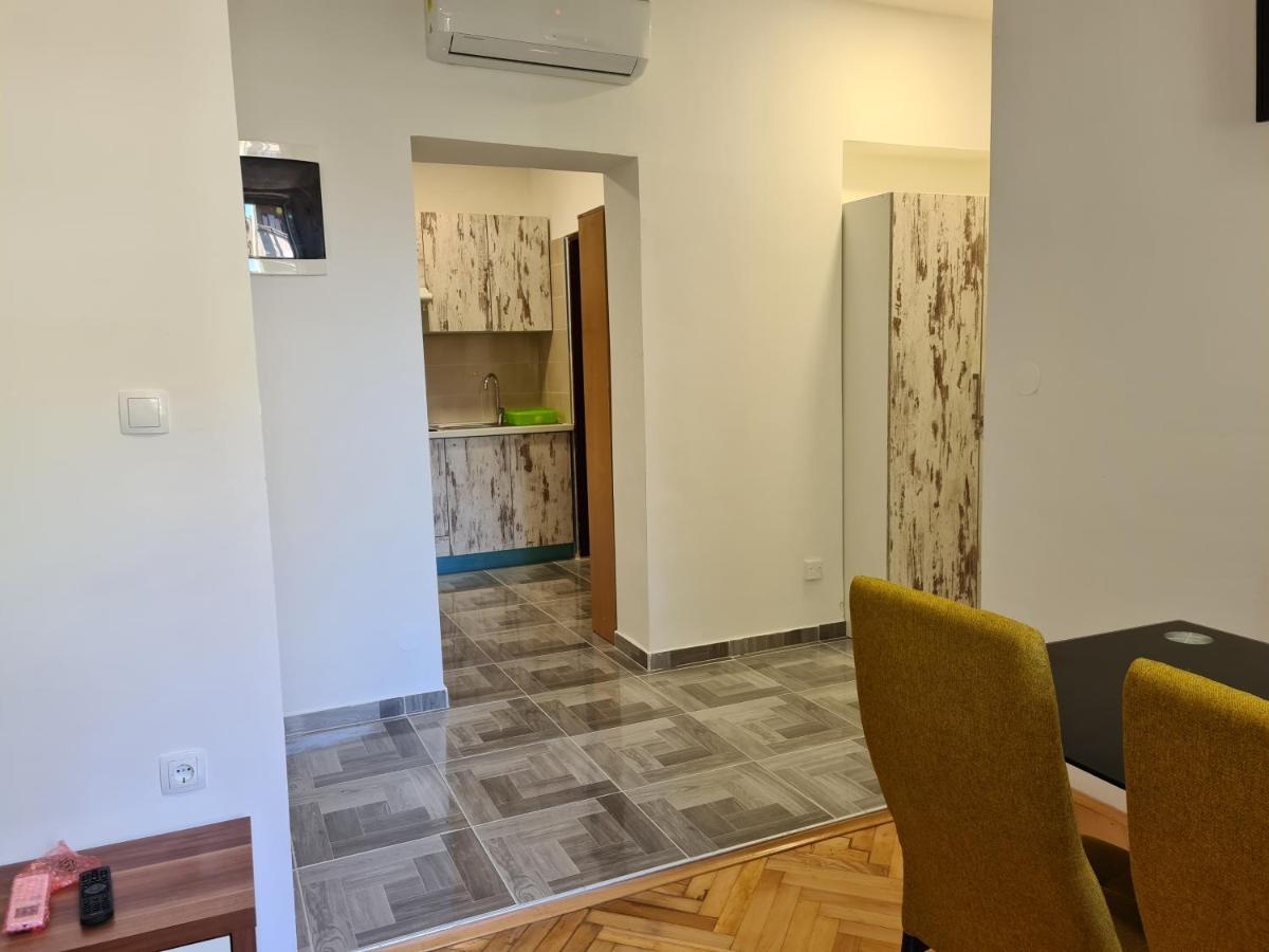 Se-Na Daire Pula Dış mekan fotoğraf
