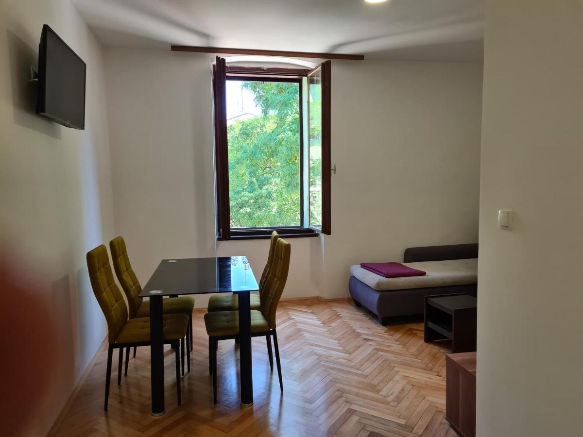 Se-Na Daire Pula Dış mekan fotoğraf
